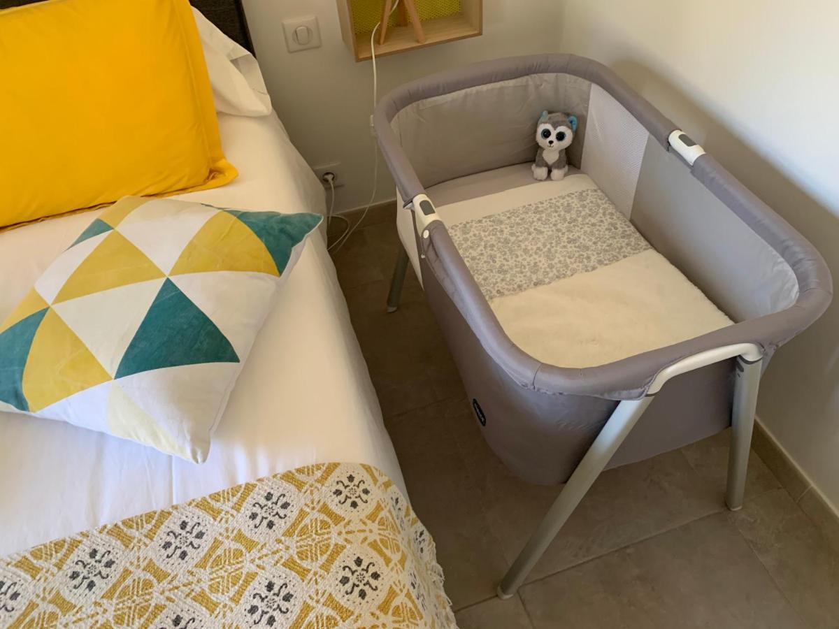 Cassis Village Options Parking And Baby Exterior foto