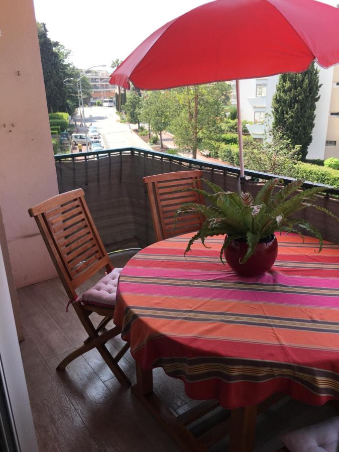 Cassis Village Options Parking And Baby Exterior foto